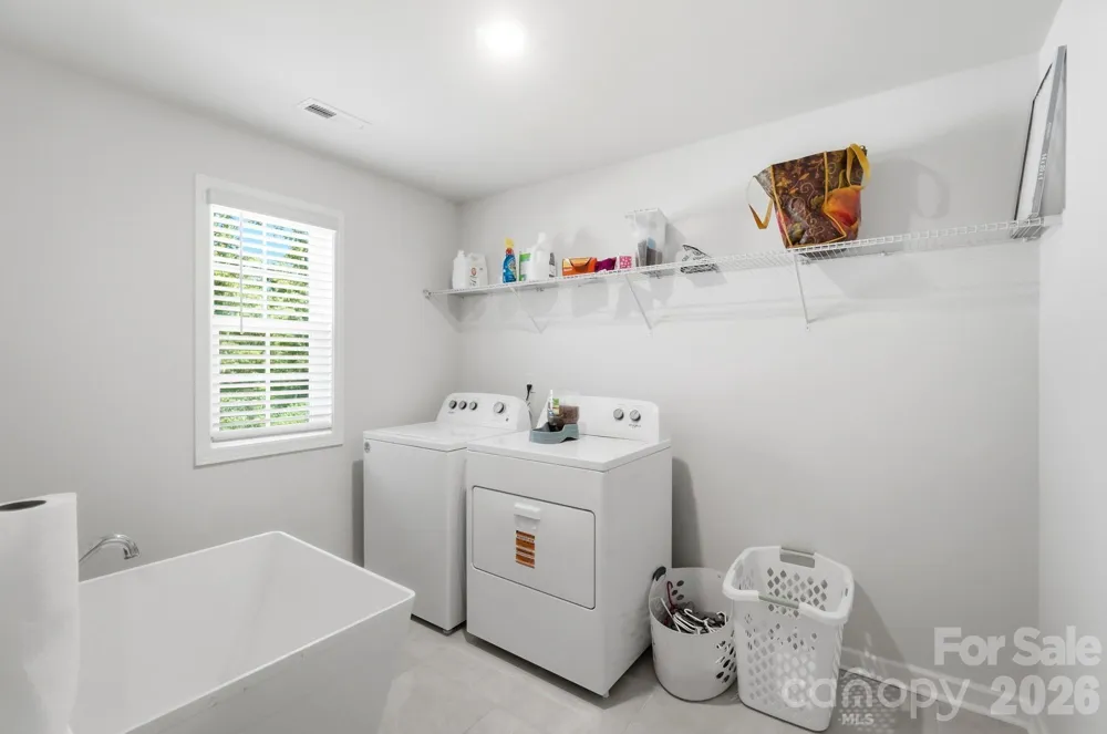 6042 Sylvan Drive Denver, NC 28037