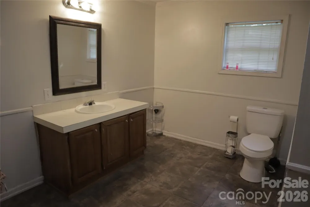 179 W Hilltop Lane Jefferson, SC 29718