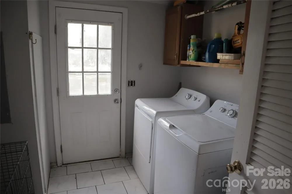 179 W Hilltop Lane Jefferson, SC 29718