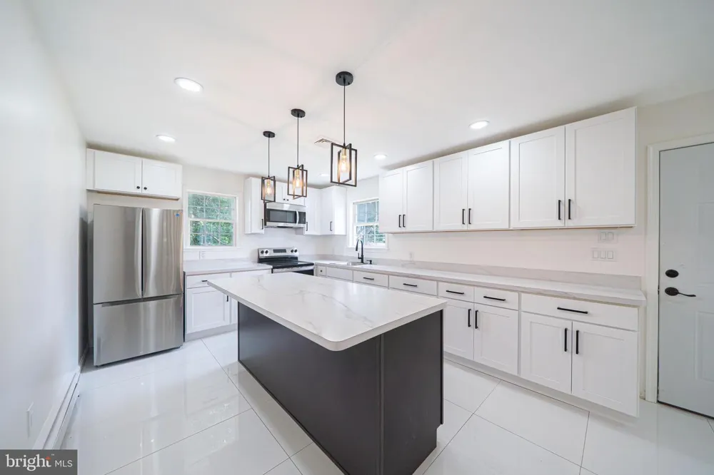 316 NEWPORT ROAD Bristol, PA 19007