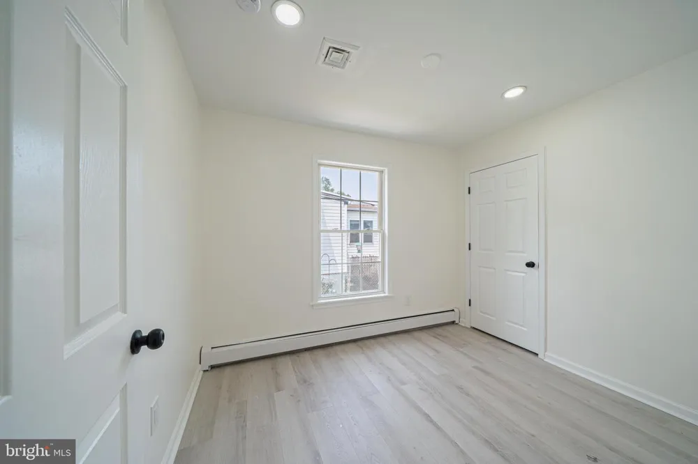 316 NEWPORT ROAD Bristol, PA 19007