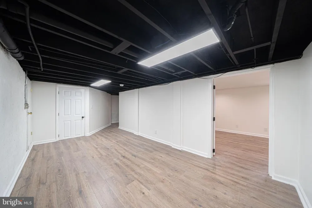 316 NEWPORT ROAD Bristol, PA 19007