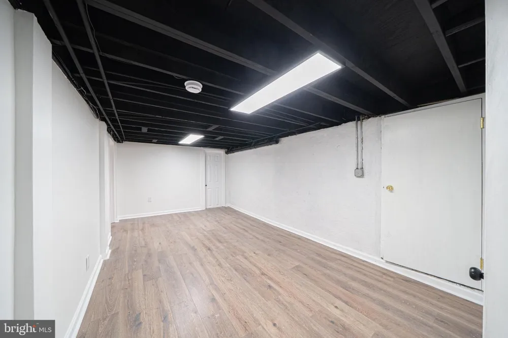 316 NEWPORT ROAD Bristol, PA 19007
