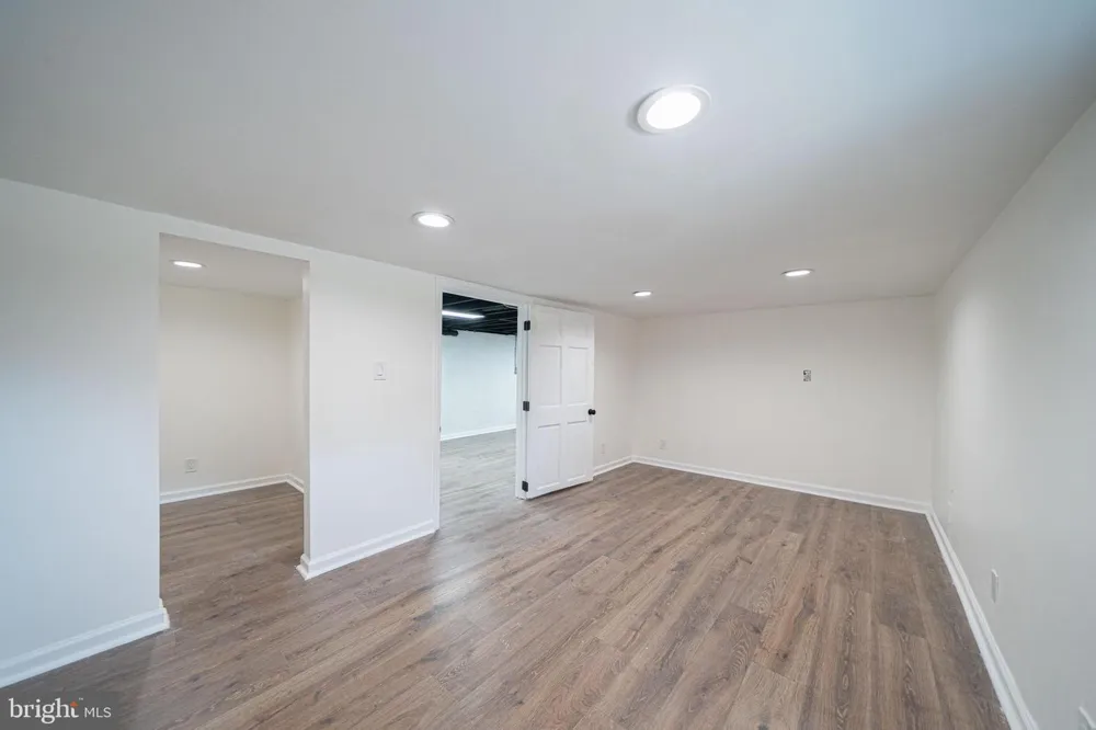 316 NEWPORT ROAD Bristol, PA 19007