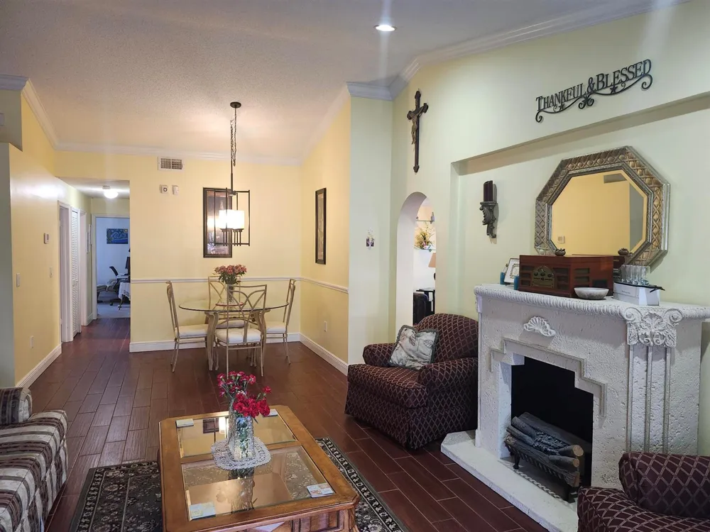120 NW 189th Avenue Pembroke Pines, FL 33029