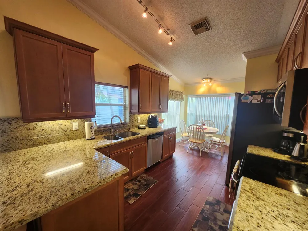120 NW 189th Avenue Pembroke Pines, FL 33029