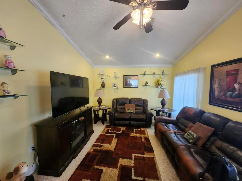 120 NW 189th Avenue Pembroke Pines, FL 33029
