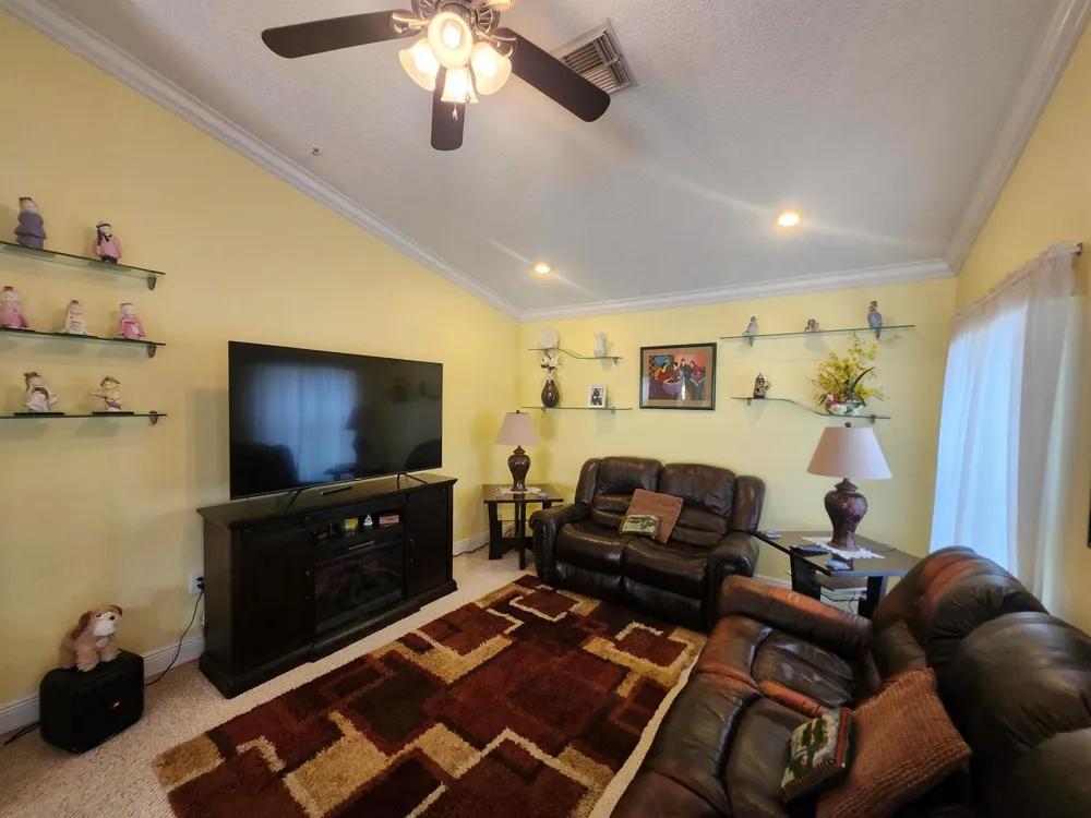 120 NW 189th Avenue Pembroke Pines, FL 33029