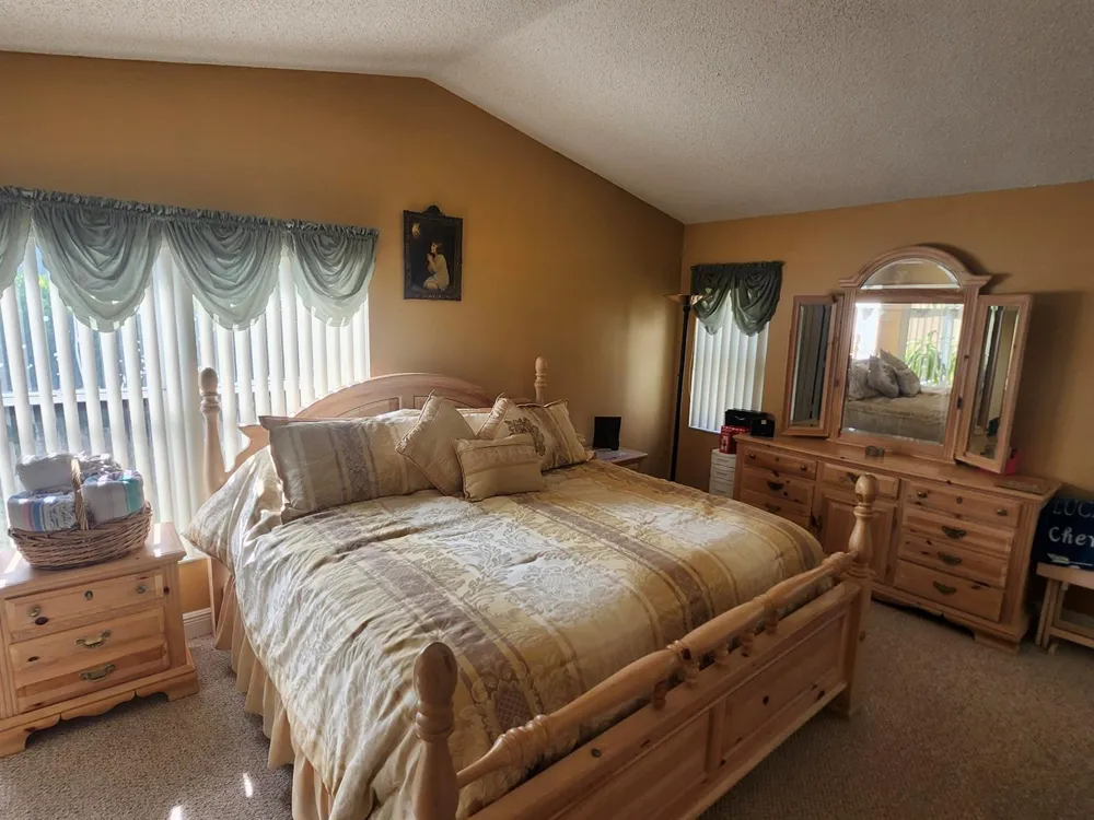 120 NW 189th Avenue Pembroke Pines, FL 33029