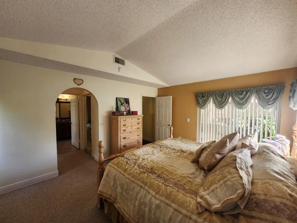 120 NW 189th Avenue Pembroke Pines, FL 33029