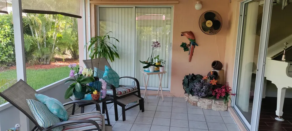 120 NW 189th Avenue Pembroke Pines, FL 33029