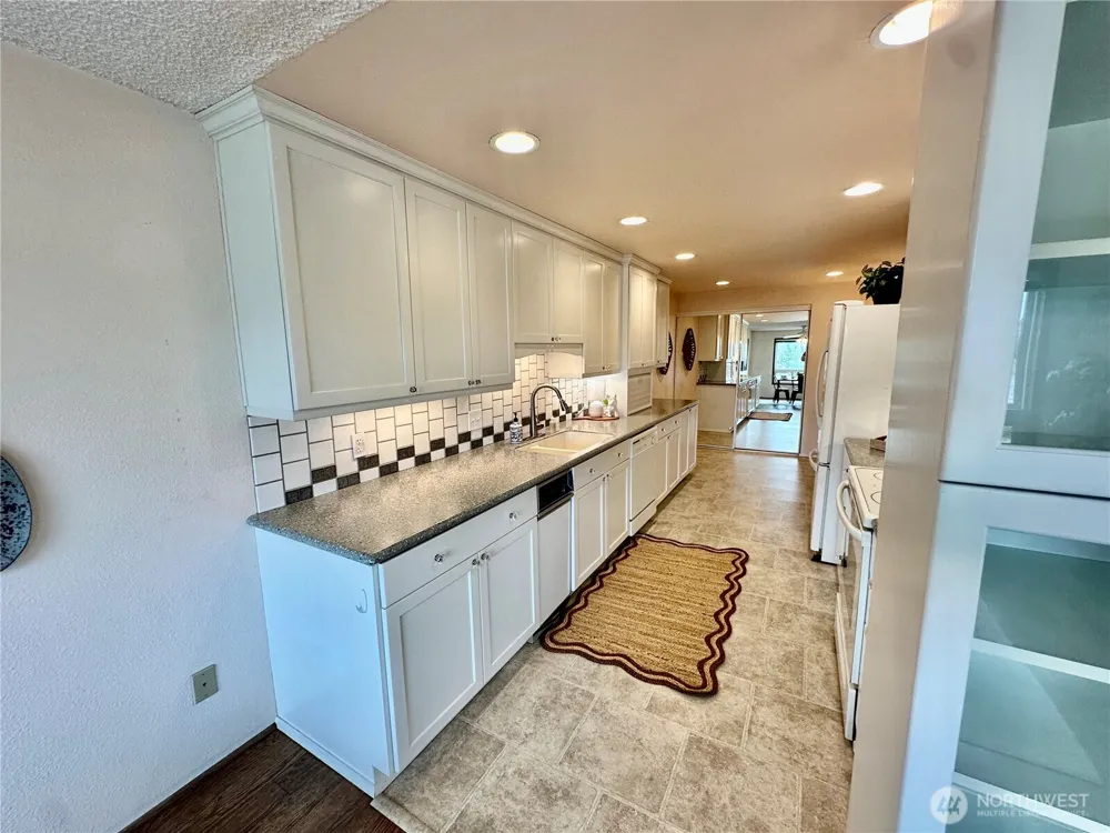 900 East Bay Drive NE #A201 Olympia, WA 98506