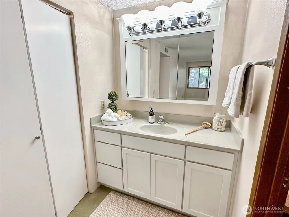 900 East Bay Drive NE #A201 Olympia, WA 98506