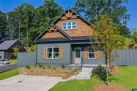 119 Red Cloud Walk