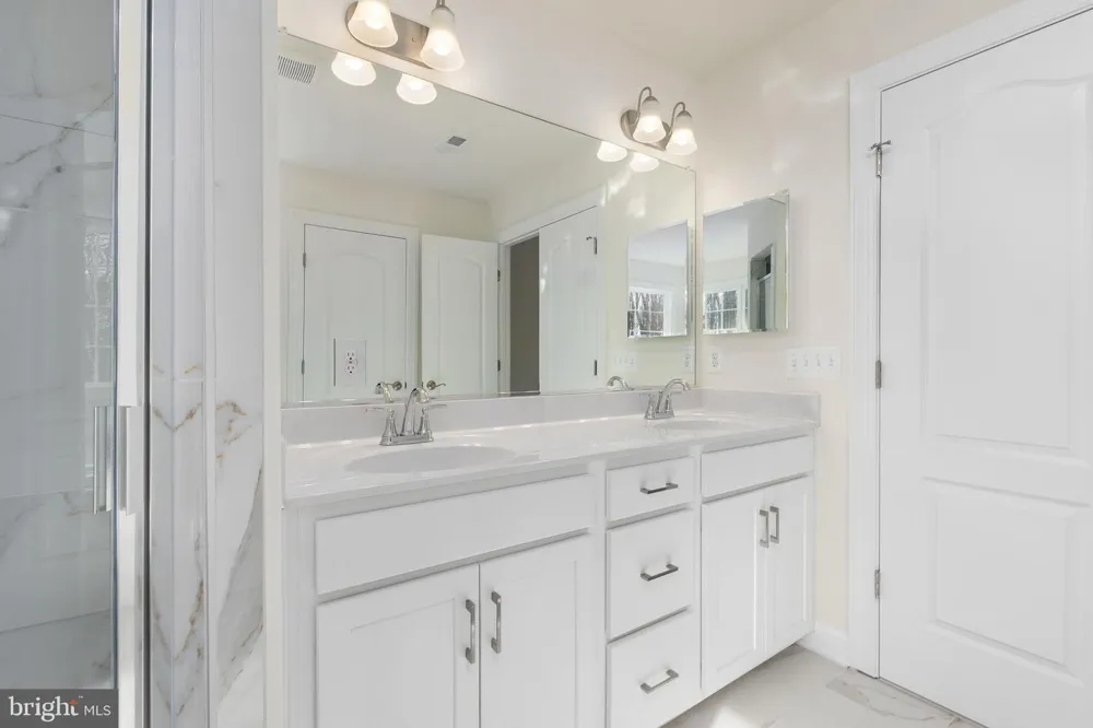 804 HOLLY CORNER ROAD Fredericksburg, VA 22406