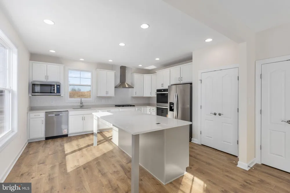 804 HOLLY CORNER ROAD Fredericksburg, VA 22406