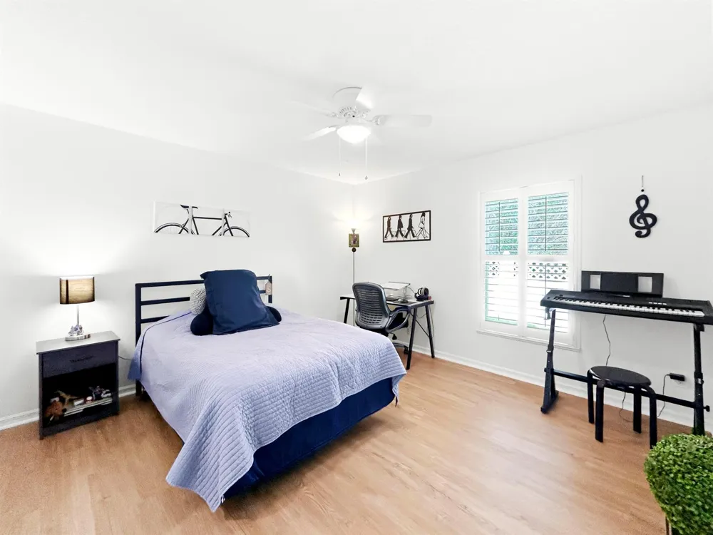 2716 SW 20th Avenue ocala, FL 34471