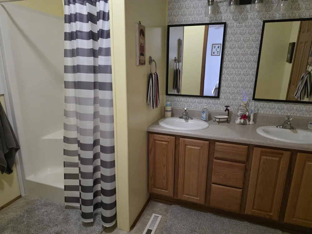 1402 Westwind Lane Fremont City, MI 49412
