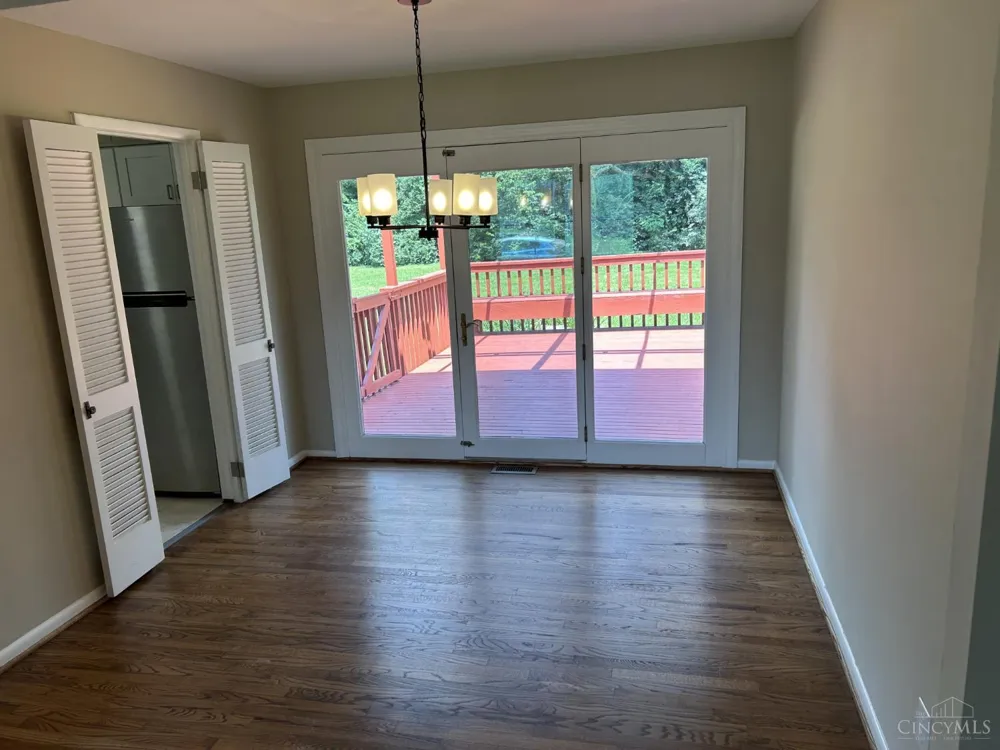 9361 Ranchill Drive Springfield, OH 45231