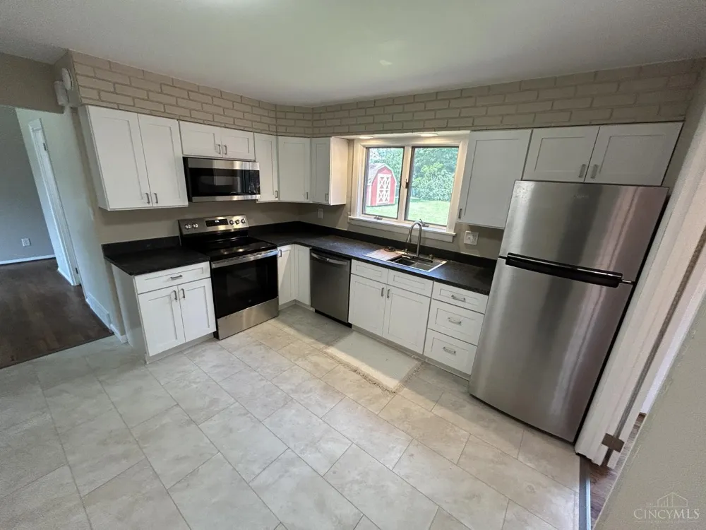 9361 Ranchill Drive Springfield, OH 45231