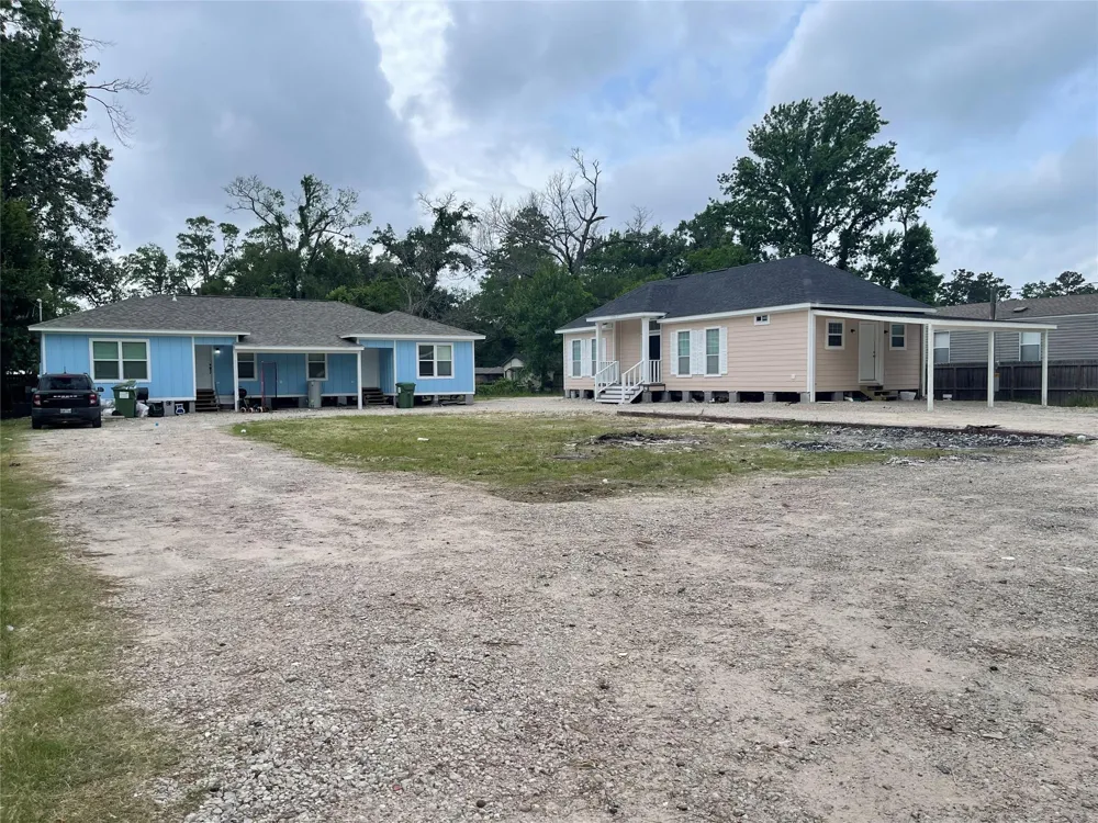 21882 Russell Drive #B New Caney, TX 77357