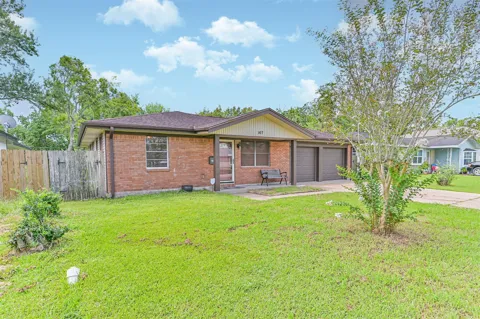 807 Temple Drive