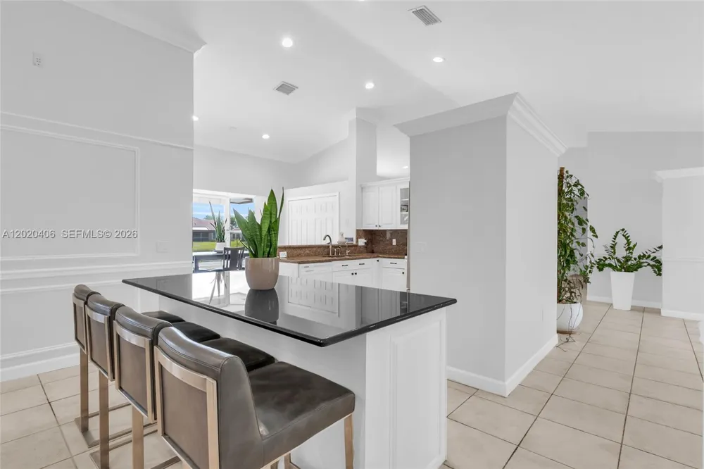 321 NW 193rd Ave Pembroke Pines, FL 33029