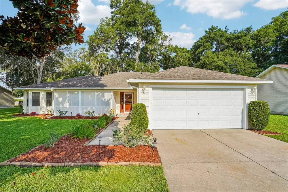 108 CHERRY BLOSSOM LANE Lady Lake, FL 32159