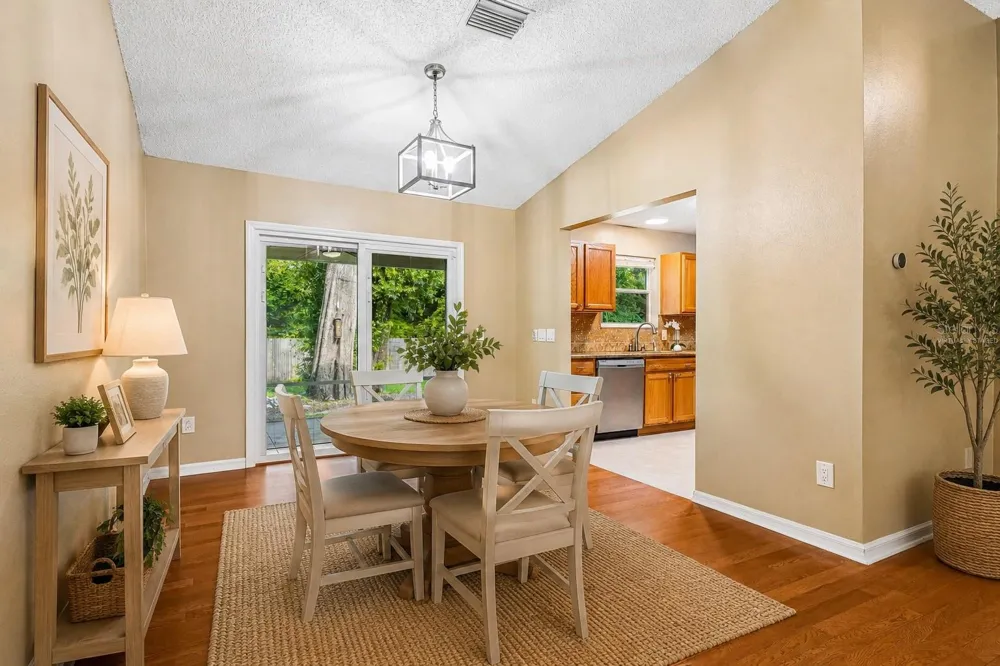 108 CHERRY BLOSSOM LANE Lady Lake, FL 32159