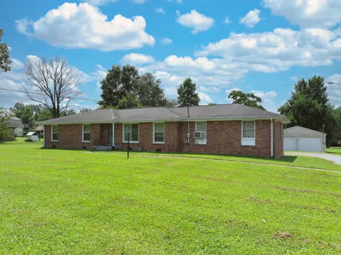1544 Neelys Bend Rd