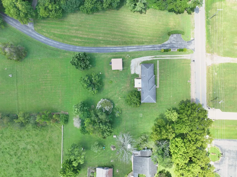 1544 Neelys Bend Rd Madison, TN 37115