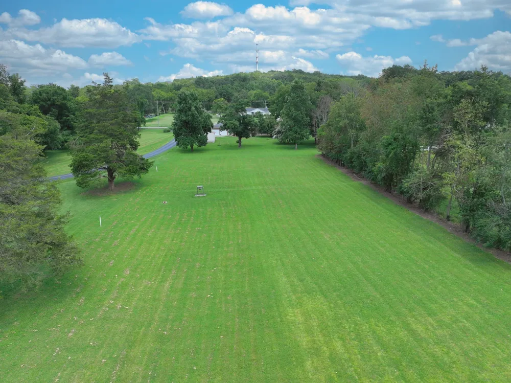 1544 Neelys Bend Rd Madison, TN 37115