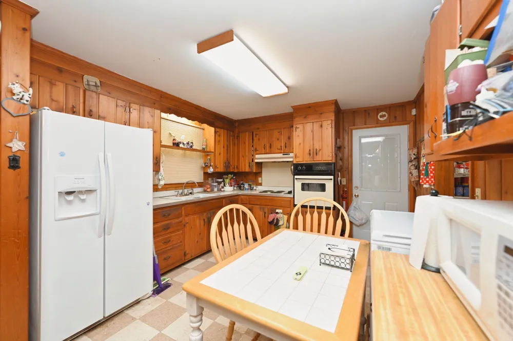 1544 Neelys Bend Rd Madison, TN 37115