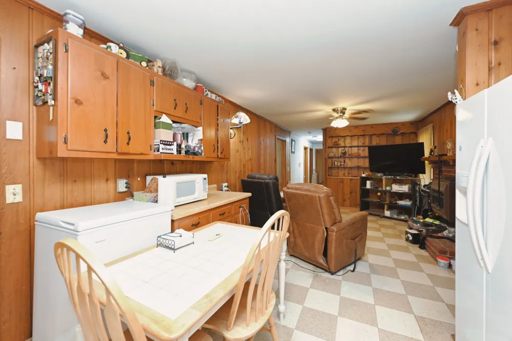 1544 Neelys Bend Rd Madison, TN 37115