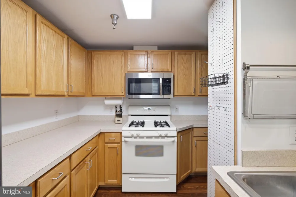 7981 EASTERN AVENUE #301 Silver Spring, MD 20910