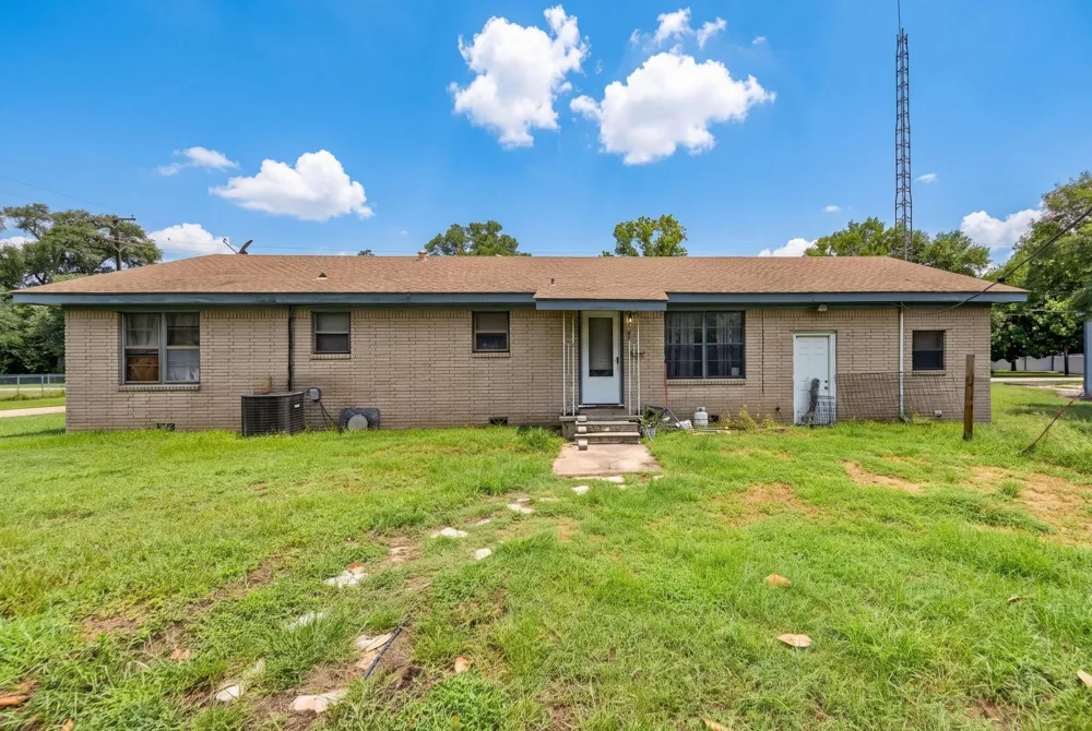 413 3rd Street Somerville, TX 77879