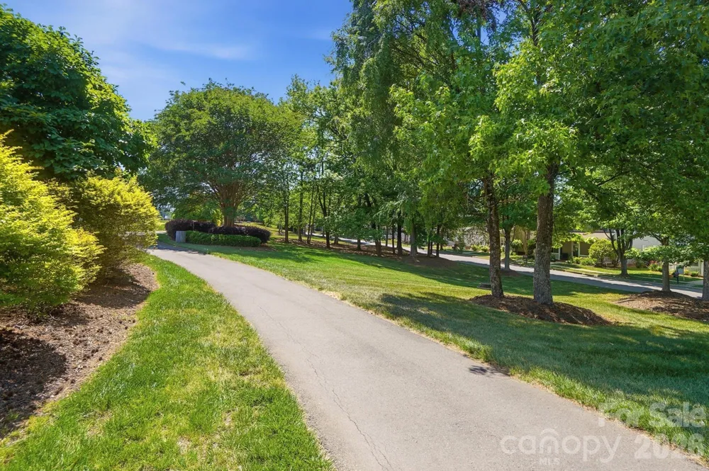 6217 Hove Road Mint Hill, NC 28227