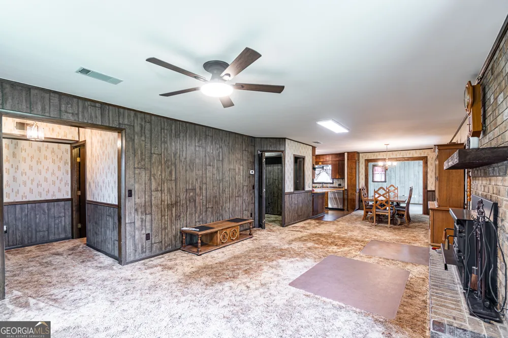 5074 Savannah Highway Sylvania, GA 30467
