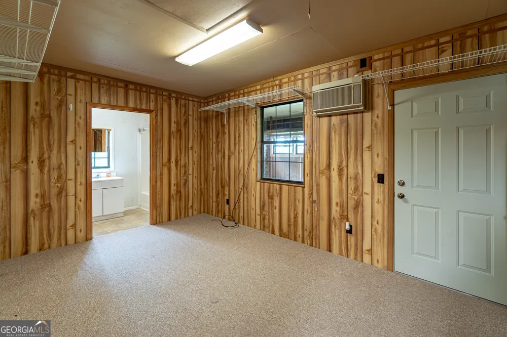 5074 Savannah Highway Sylvania, GA 30467