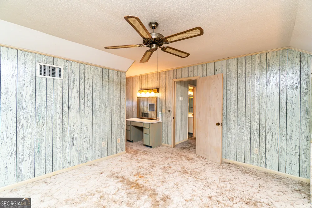 5074 Savannah Highway Sylvania, GA 30467