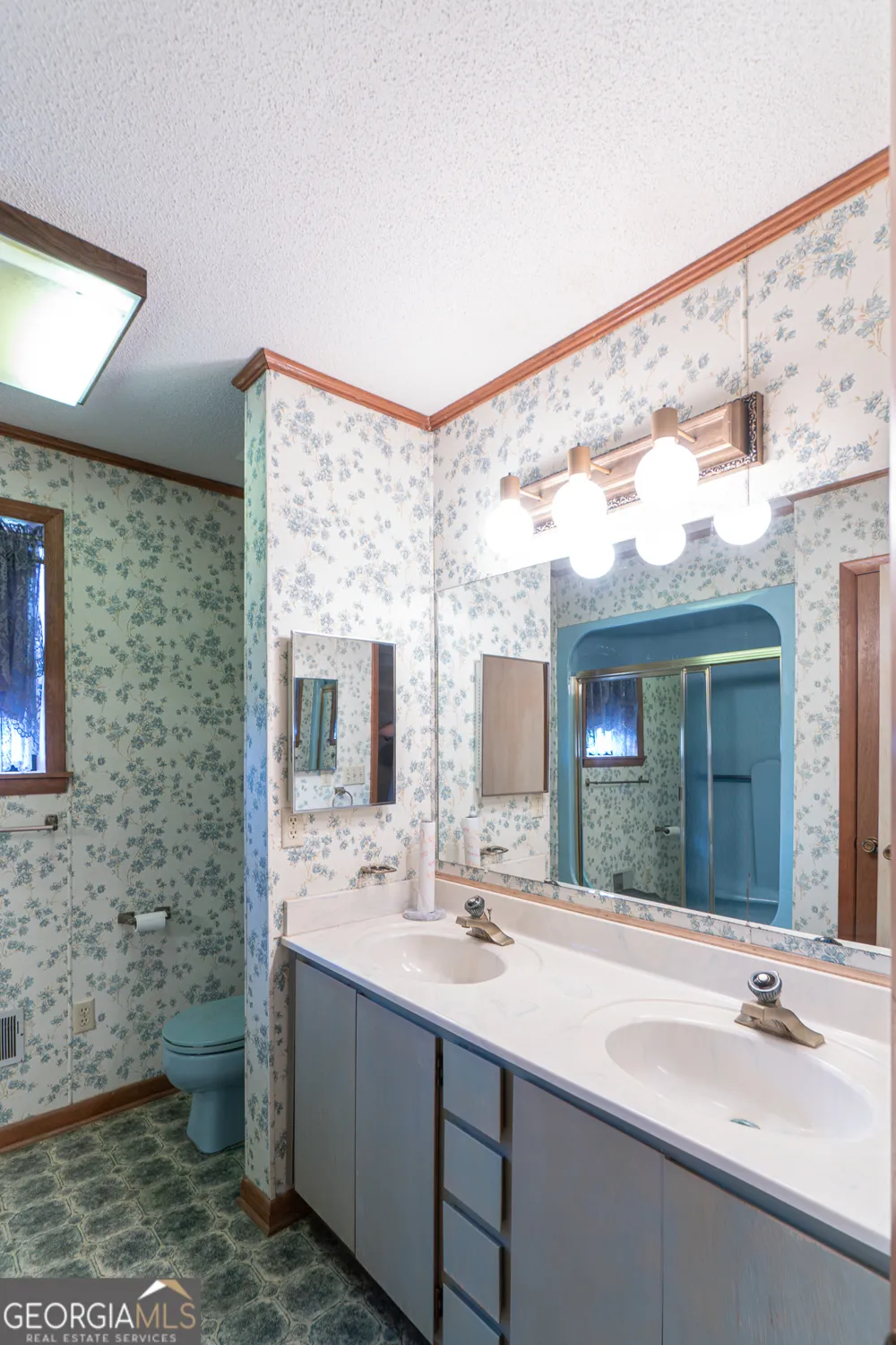 5074 Savannah Highway Sylvania, GA 30467