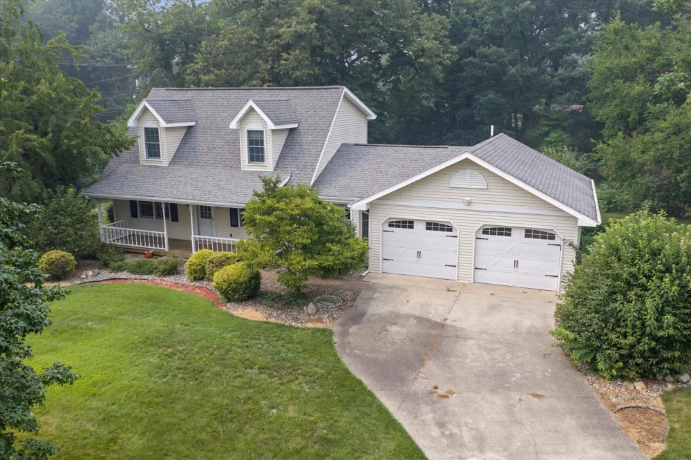 29184 Water Street Dowagiac, MI 49047