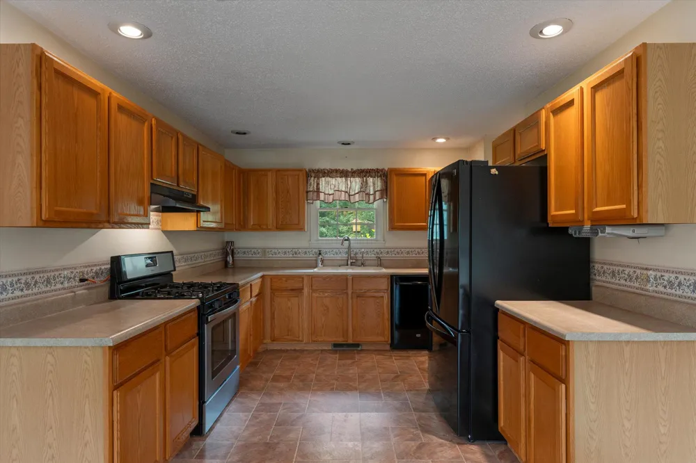 29184 Water Street Dowagiac, MI 49047