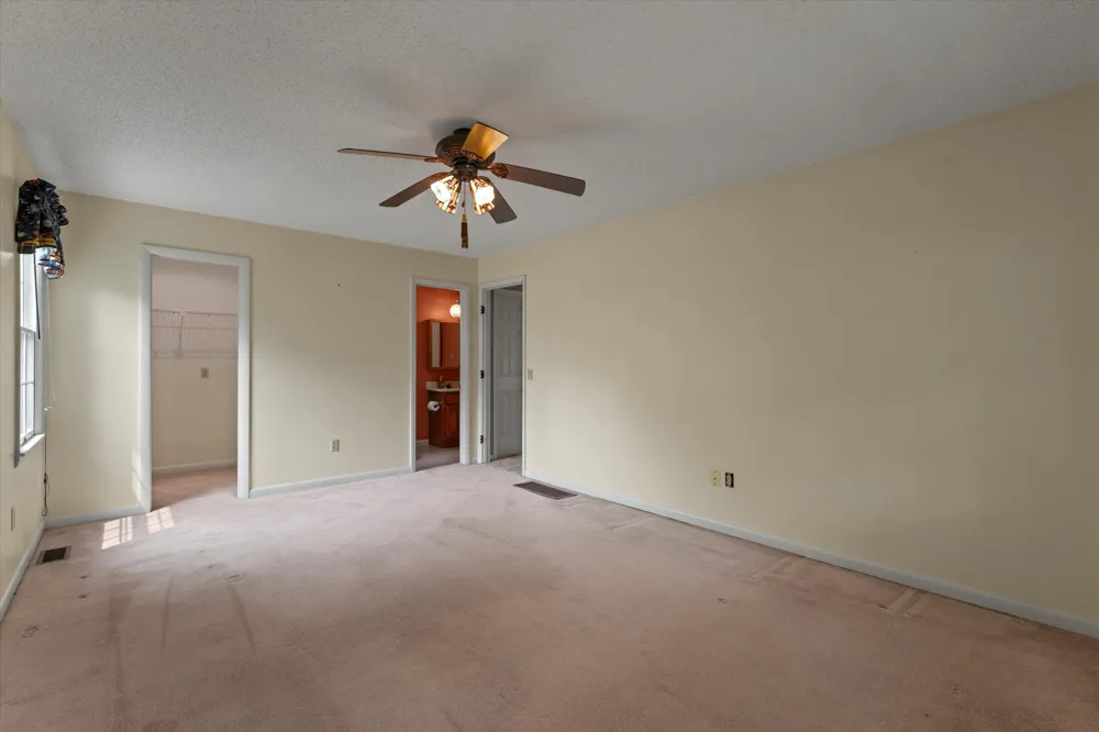 29184 Water Street Dowagiac, MI 49047