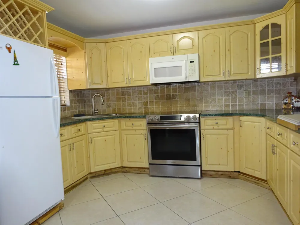 605 S STATE ROAD 7 #2D Margate, FL 33068