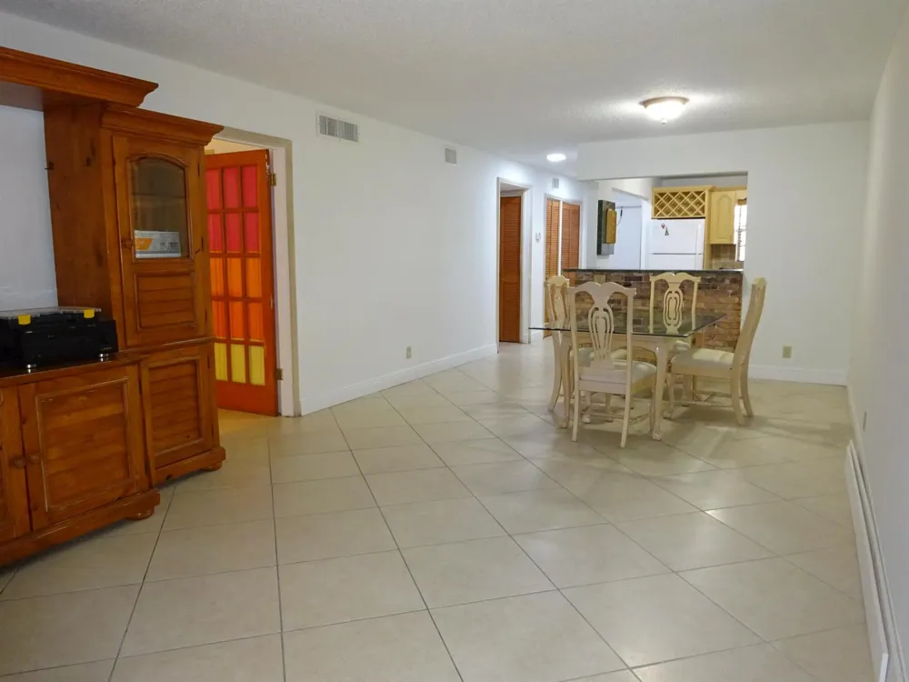 605 S STATE ROAD 7 #2D Margate, FL 33068
