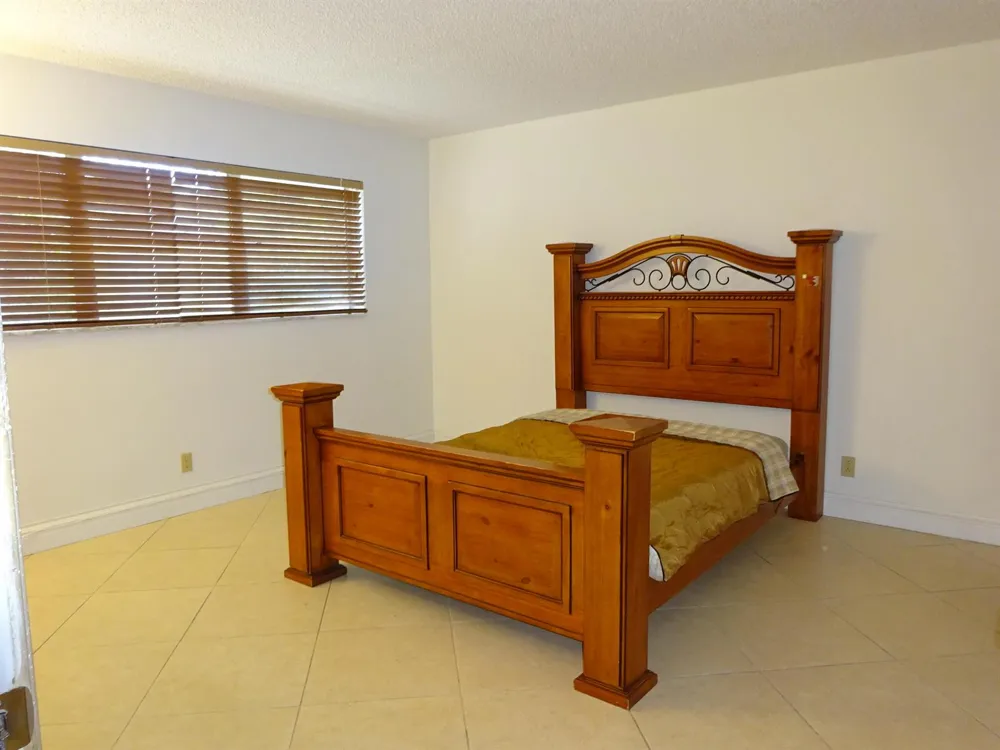 605 S STATE ROAD 7 #2D Margate, FL 33068