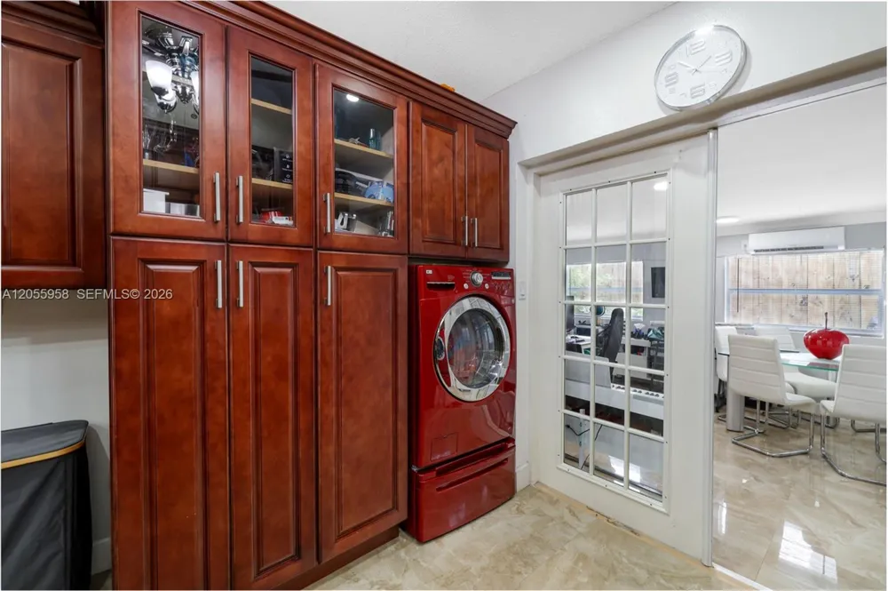 11425 NW 88th Ct Hialeah Gardens, FL 33018