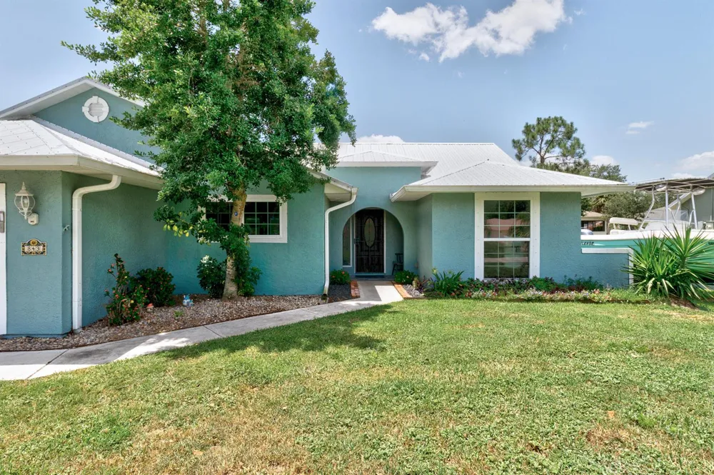 843 Vocelle Avenue Sebastian, FL 32958