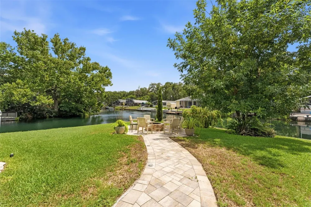 6355 SEBRING STREET Weeki Wachee, FL 34607